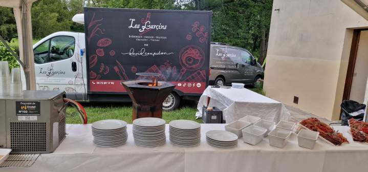 Équipe Les 3 Garçins, Issoire